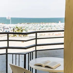 https://hotel-royal.emilia-romagnahotels.net